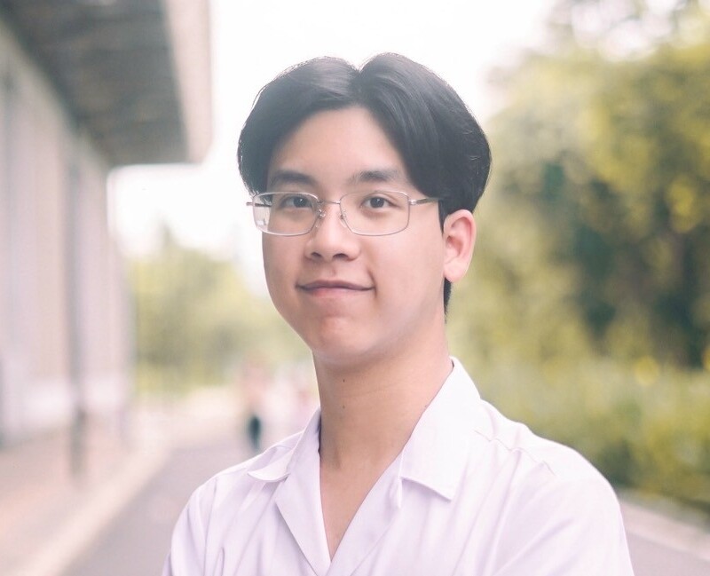 “สภาพแวดล้อมการเรียนรู้ เป็นสิ่งที่ส่งผลทั้งทางตรงและทางอ้อมต่อการเรียนรู้ รวมทั้งการพัฒนาของผู้เรียน มีอิทธิพลต่อวิธีคิดและพฤติกรรมการเรียนรู้ของผู้เรียนอย่างต่อเนื่อง ไม่ว่าจะเป็นบรรยากาศในชั้นเรียน ความสัมพันธ์ระหว่างอาจารย์และผู้เรียน ไปจนถึงค่านิยมและวัฒนธรรมของสถาบัน”