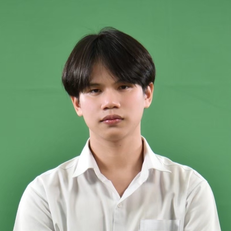 “สภาพแวดล้อมในการเรียนรู้ คือ ปัจจัยอื่นๆ ทั้งทางกายและจิตใจ นอกเหนือจากเนื้อหาที่ส่งผลต่อนักเรียนในการเรียนรู้ มีผลต่อการเรียนรู้โดยหากสภาพแวดล้อมในการเรียนรู้เหมาะสมกับการเรียนจะส่งผลให้การเรียนเป็นไปอยากราบรื่น แต่นอกหากสภาพแวดล้อมในการเรียนรู้ไม่เหมาะสม เช่น อาจารย์เข้มงวดมาก ห้องเรียนหนาวหรือร้อนเกินไป จะทำให้การเรียนรู้ถูกรบกวน และเสียสมาธิ ทำให้การเรียนรู้ไม่มีประสิทธิภาพเท่าที่ควร”